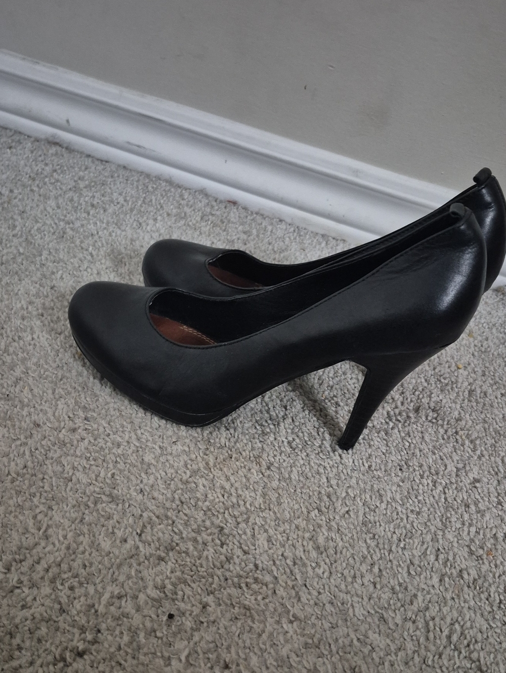 Aldo Black Leather Stiletto Pumps